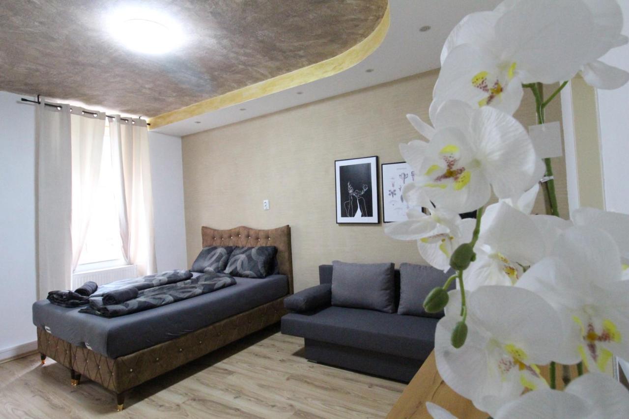 Private Quad Bedroom With Bathroom Rf3 Viena Exterior foto