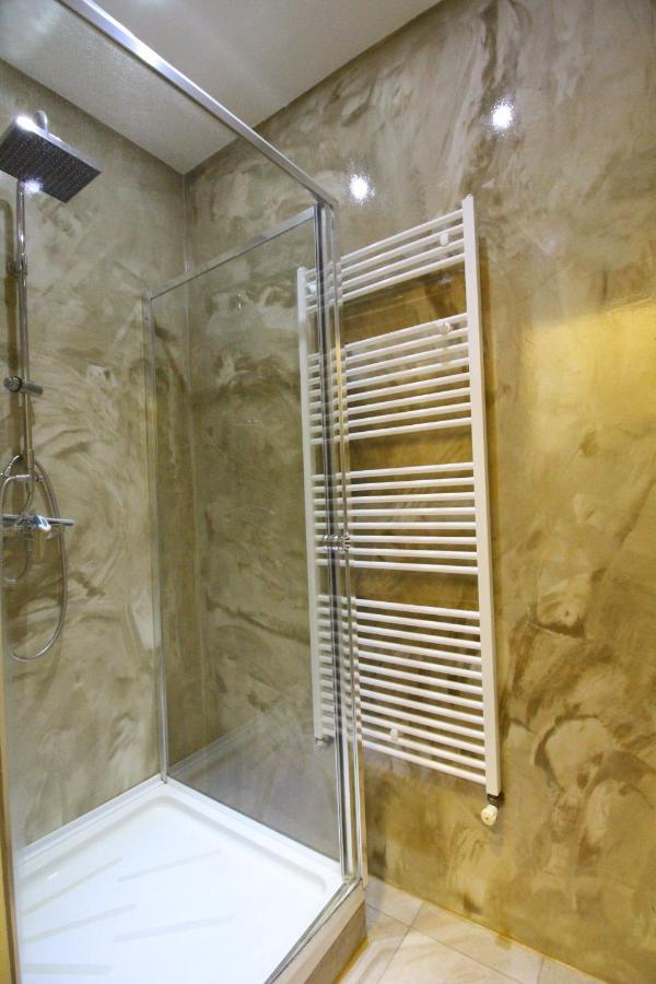 Private Quad Bedroom With Bathroom Rf3 Viena Exterior foto