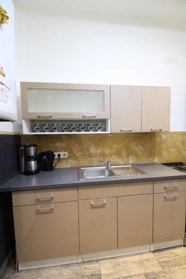 Private Quad Bedroom With Bathroom Rf3 Viena Exterior foto