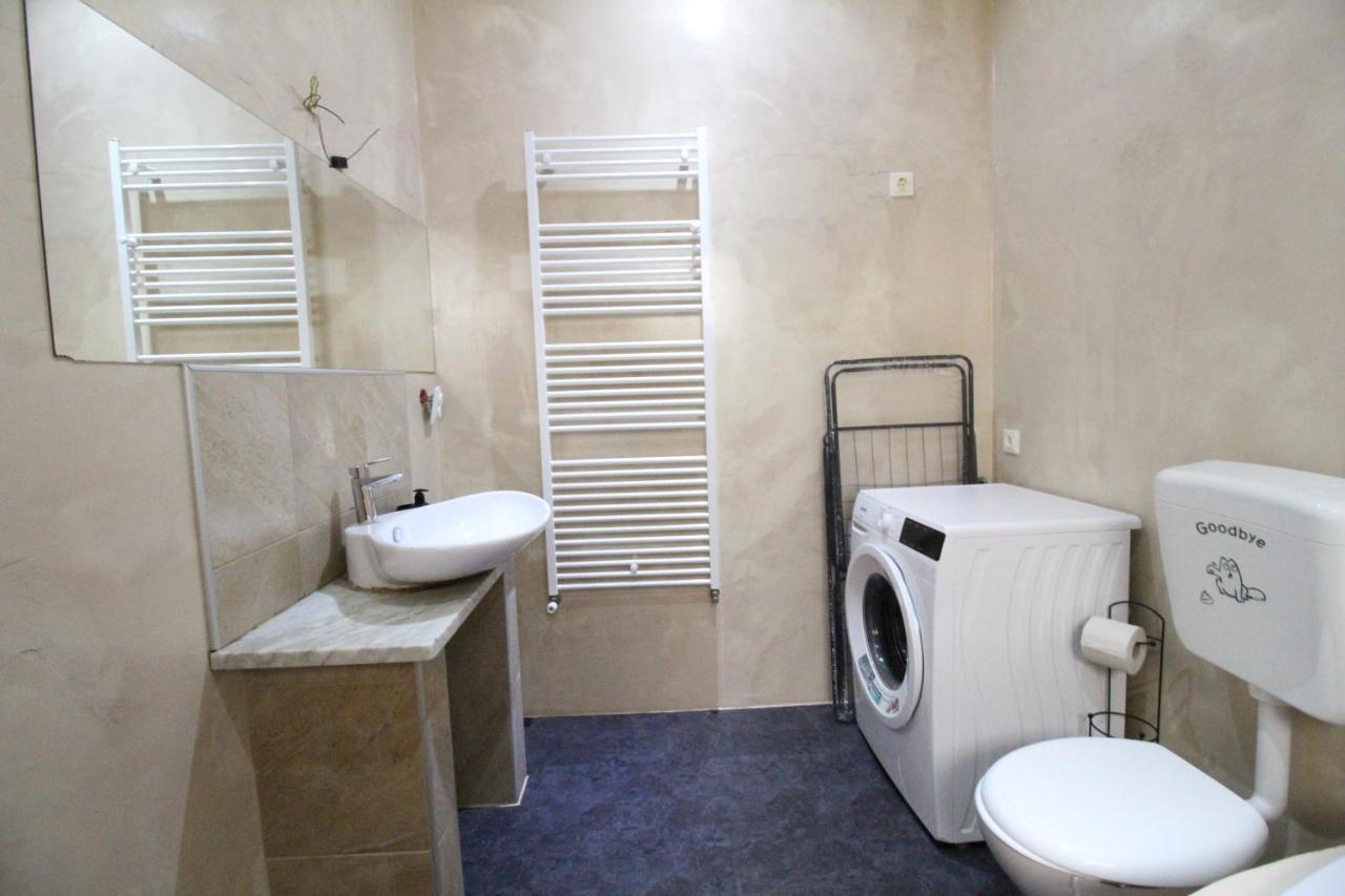 Private Quad Bedroom With Bathroom Rf3 Viena Exterior foto