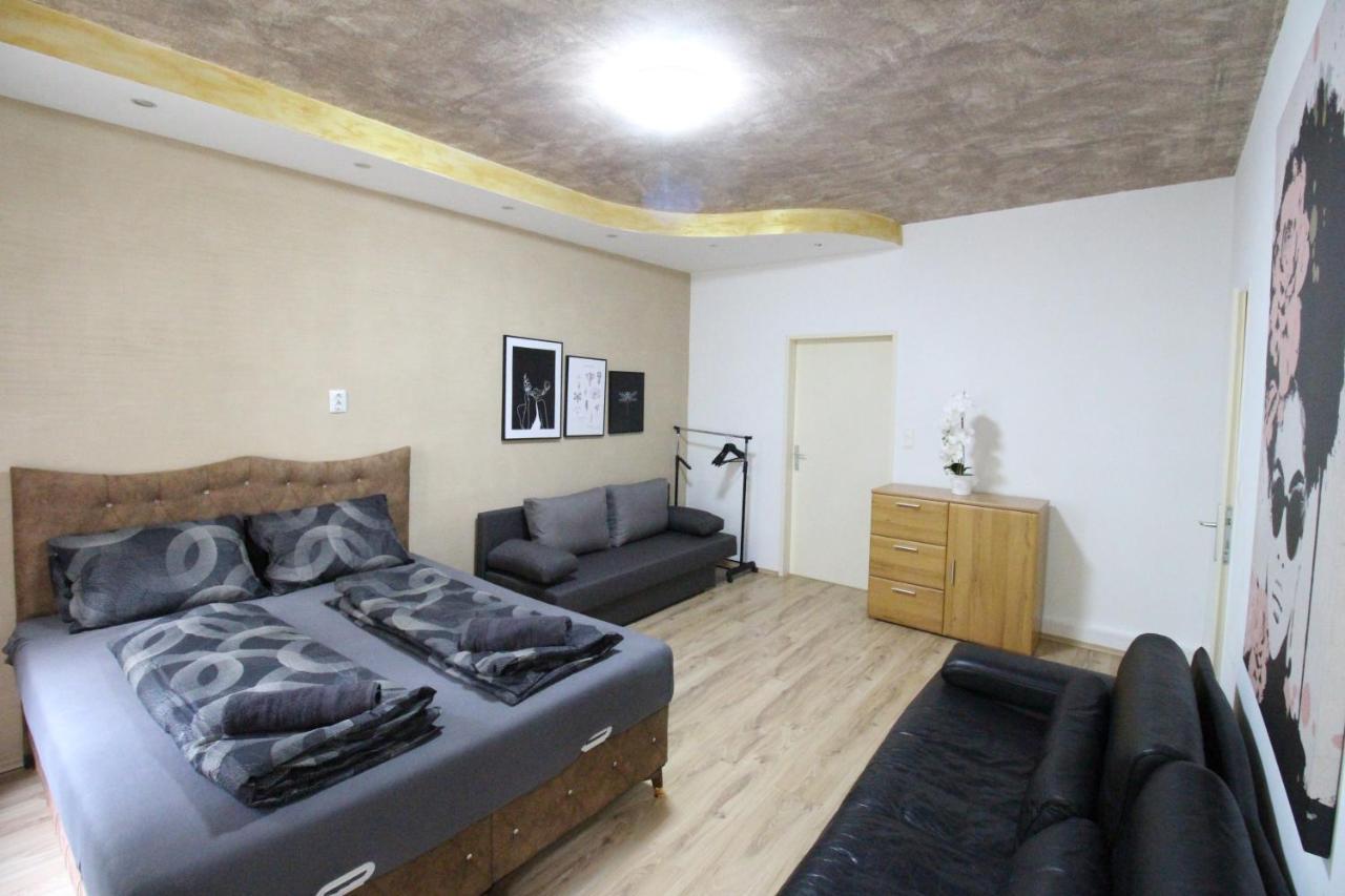 Private Quad Bedroom With Bathroom Rf3 Viena Exterior foto